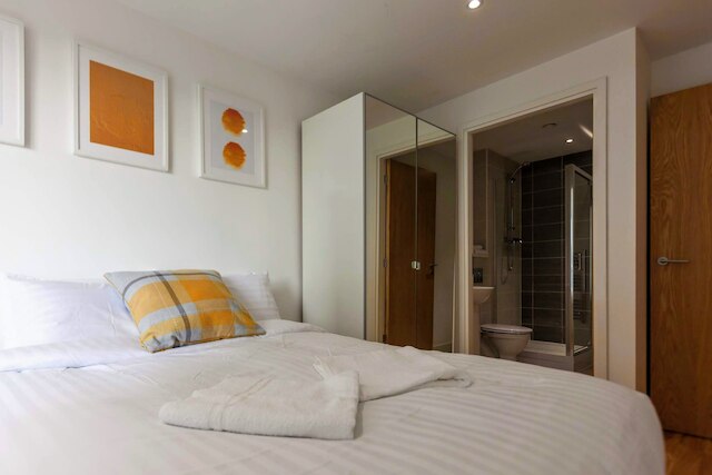 ウォーム アンド ウェルカミング アパートメンツ