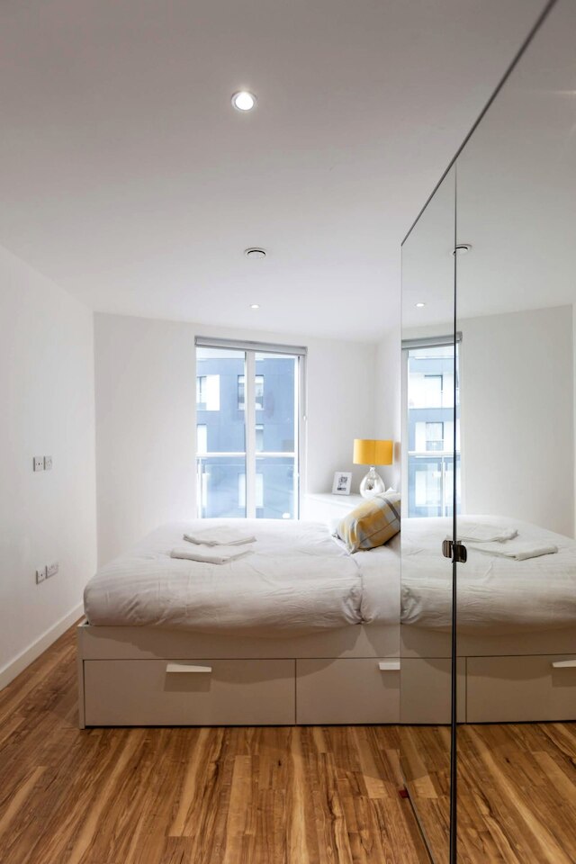 ウォーム アンド ウェルカミング アパートメンツ