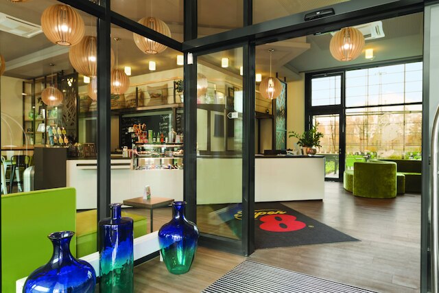 スーパー 8 バイ ウィンダム ハンブルク ミッテ