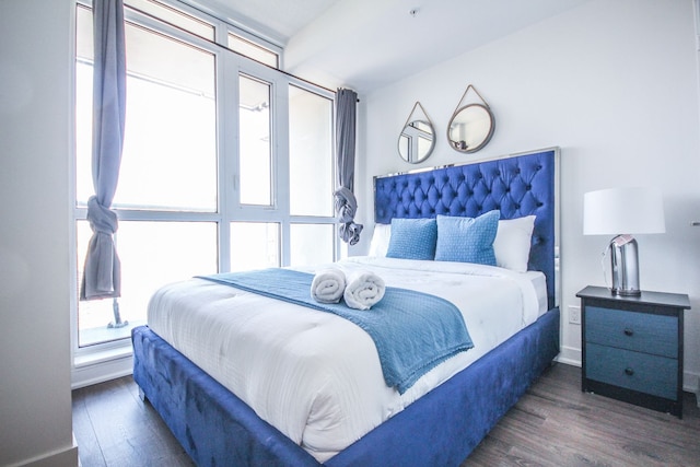 サルカー スイーツ - ダウンタウン ファッション ディストリクト