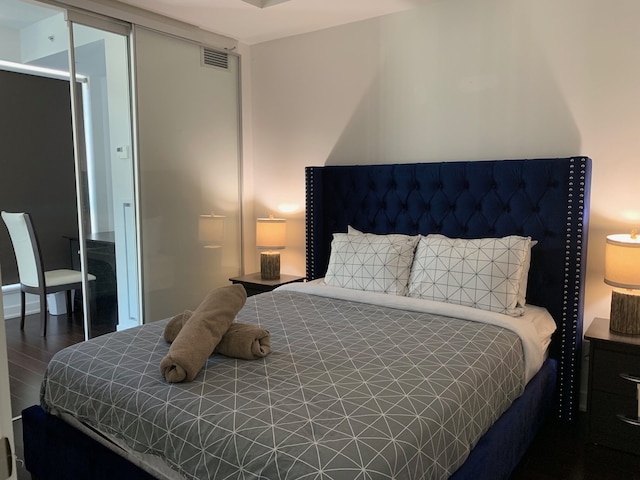 サルカー スイーツ - ダウンタウン ファッション ディストリクト