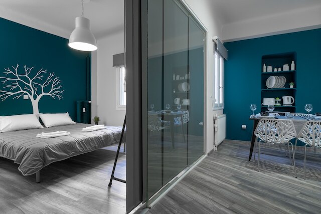 プラカ中心部にあるオートノマス ハウス