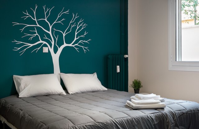 プラカ中心部にあるオートノマス ハウス