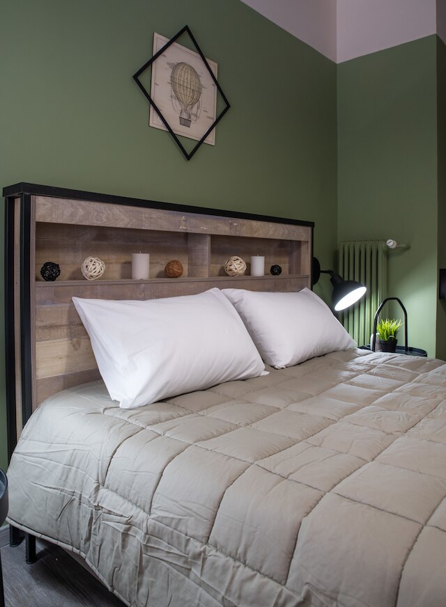 プラカ中心部にあるオートノマス ハウス