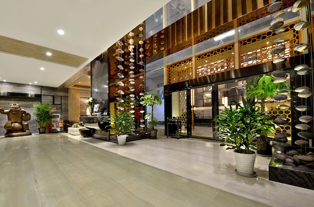 成都 ハオイー シューボー ホテル (好逸舒泊酒店)