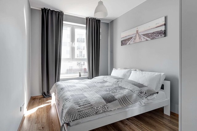 ワルシャワ ヴロチー ブリリアント アパートメント