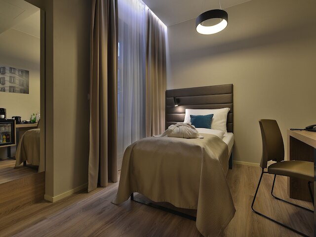 EA ホテル ニュー タウン