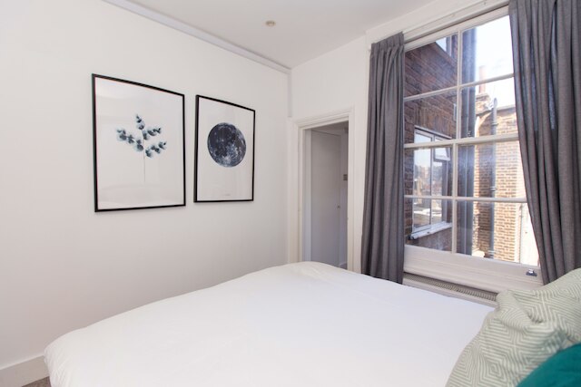 ベイズウォーター アパートメンツ バイ アロ ハウジング