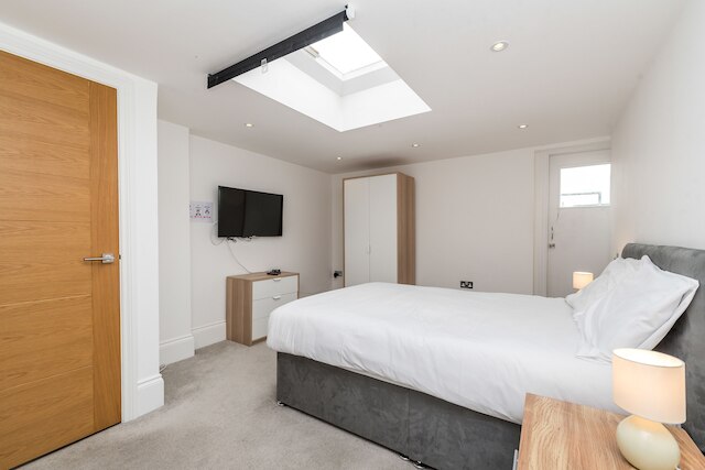 ピカデリー ロフツ バイ アロ ハウジング