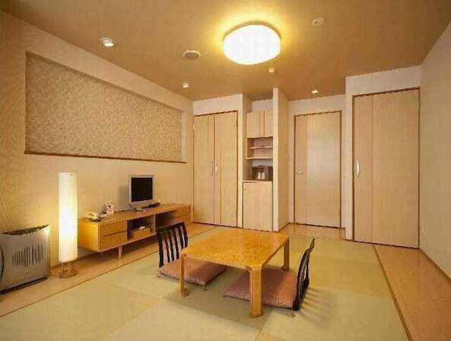 宵待ちの宿 萩一輪