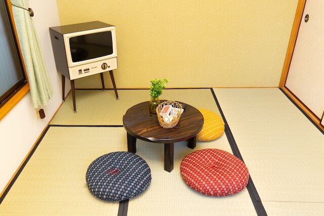 神楽坂 レトロなBARとホテル