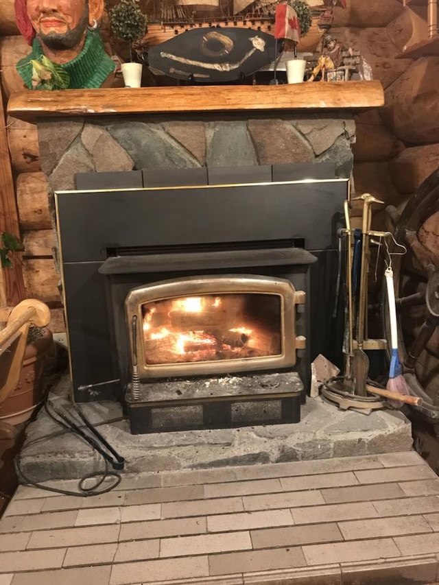 きつつきカナディアンクラブ