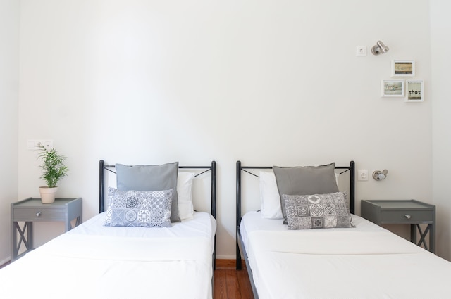 ディオスクーロス ホステル