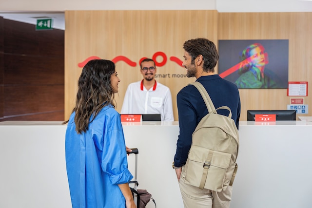 ムーヴ ホテル ポルト セントロ