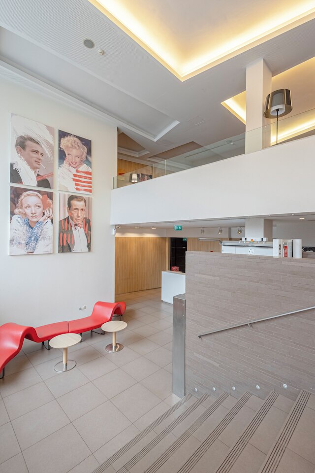 ムーヴ ホテル ポルト セントロ