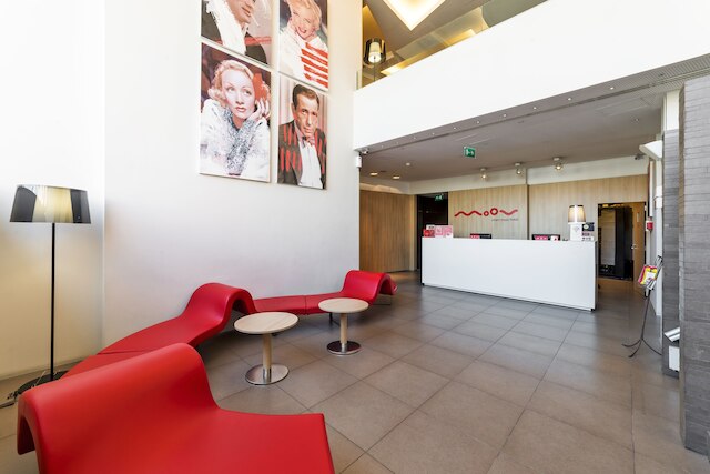 ムーヴ ホテル ポルト セントロ