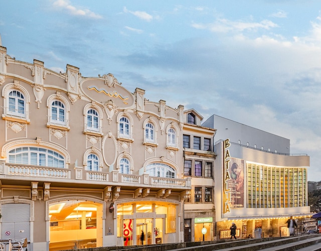 ムーヴ ホテル ポルト セントロ