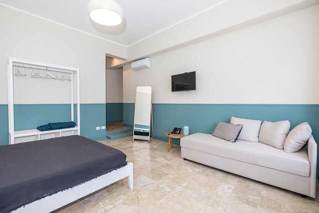 レオーネ スイート B&B