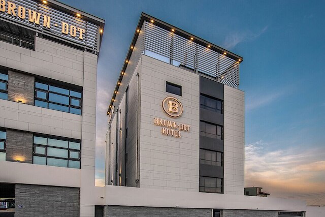 ブラウンドット ホテル ヨンワリ