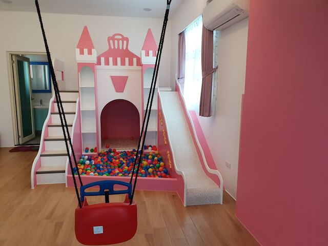 ハニーサックル ファミリー キャッスル