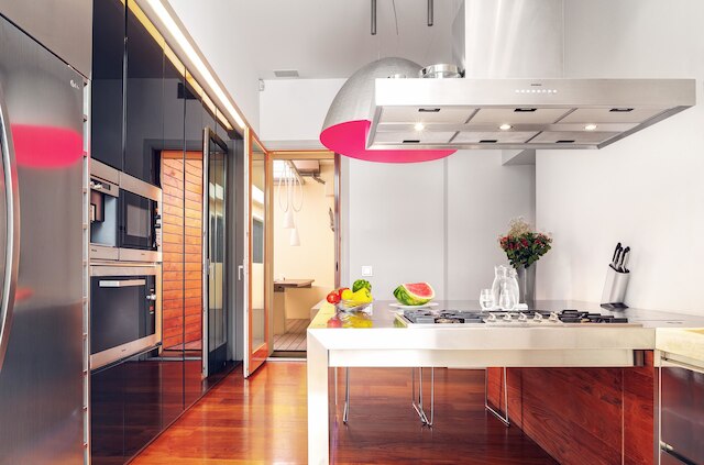 ユニーク 4 ベッドルーム アパートメント ニア ドゥオーモ