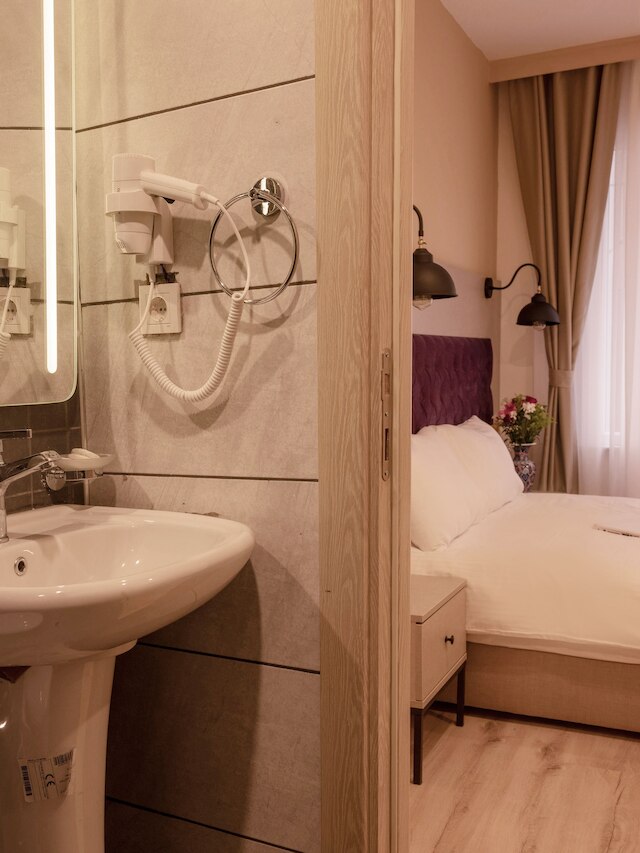 ザ ローラ ホテル