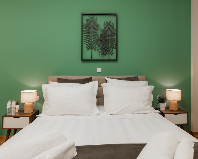 モナスティラキ アーバン アパートメンツ