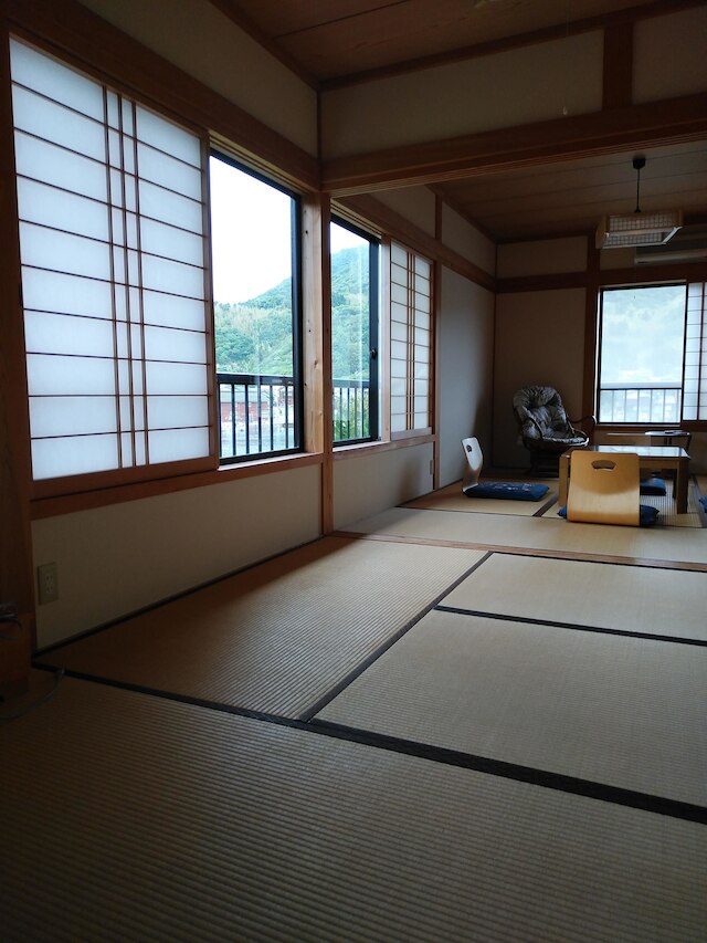 ゲストハウス だるまや