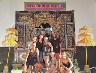 バリ ボボ ホステル
