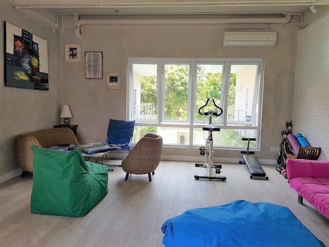 バリ ボボ ホステル