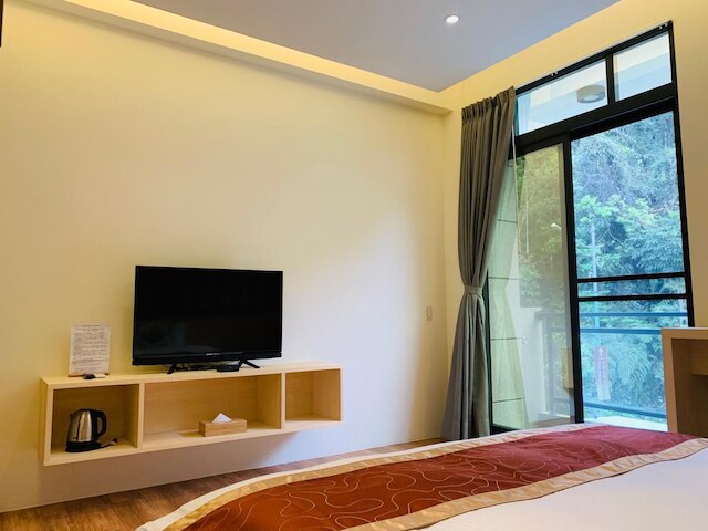 ユエン ジュ ブティック ホテル (沅居精品旅店)