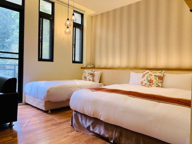 ユエン ジュ ブティック ホテル (沅居精品旅店)