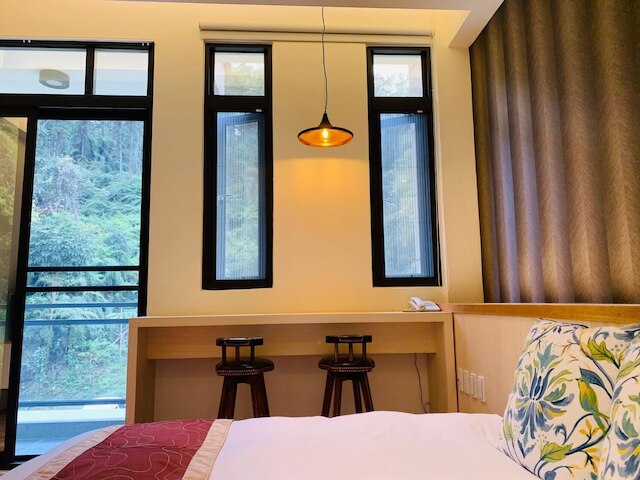 ユエン ジュ ブティック ホテル (沅居精品旅店)