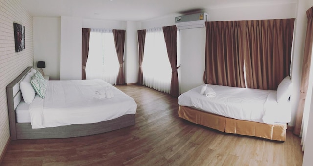 ザ ラックス ラープラオ 10