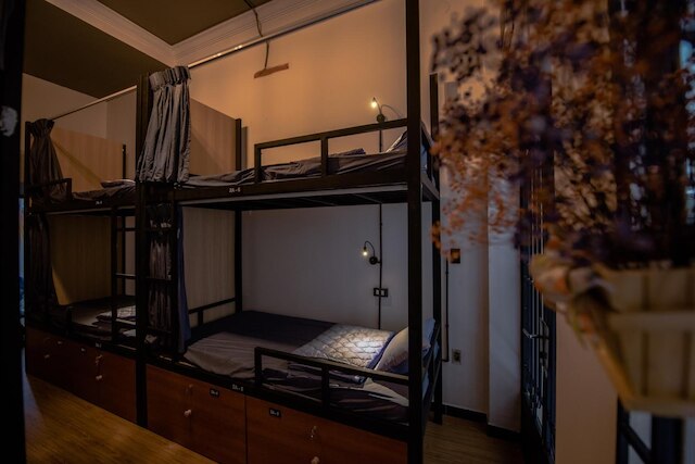 ザ レイク ホテル & カフェ