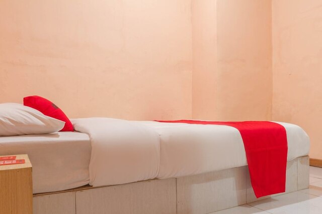 レッドドアーズ ニア イスタナ プラザ 2