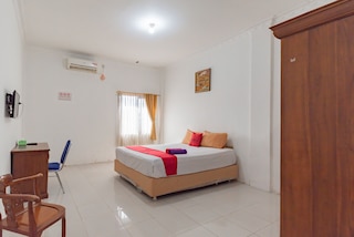 レッドドアーズ ニア サマリンダ スクエア