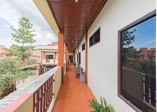 レッドドアーズ ニア サマリンダ スクエア