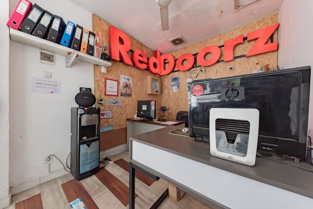 レッドドアーズ アパートメント アット ジャルディン チハンプラス