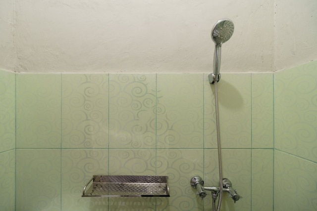 レッドドアーズ ニア チカンペック モール カラワン