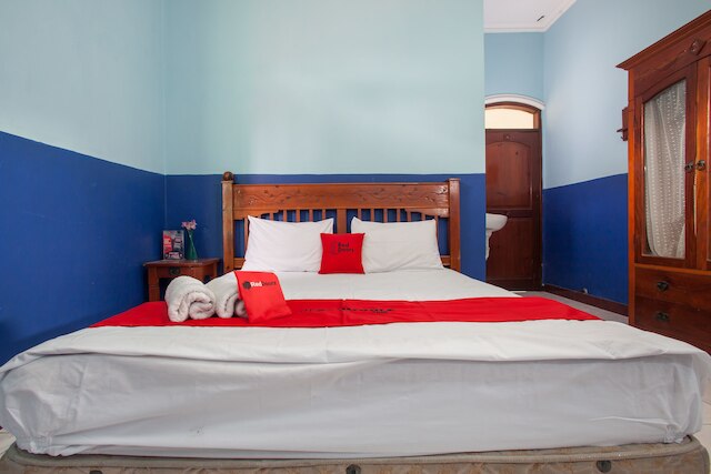 レッドドアーズ アット グンテン スラバヤ 2