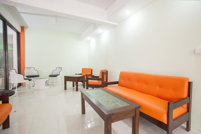 レッドドアーズ ニア ペトラ ユニバーシティ 2