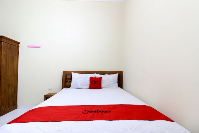 レッドドアーズ ニア チャンディ ラトゥ ボコ