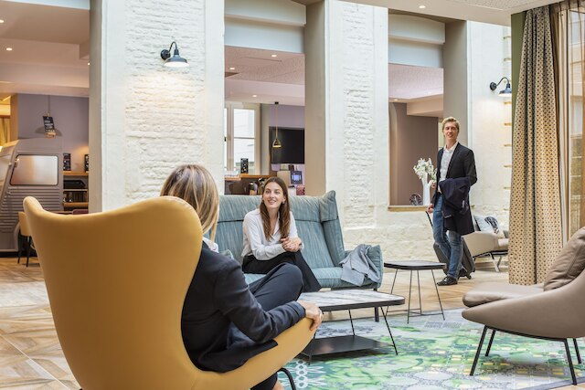 アパートホテル アダージョ リール センター グラン パレス