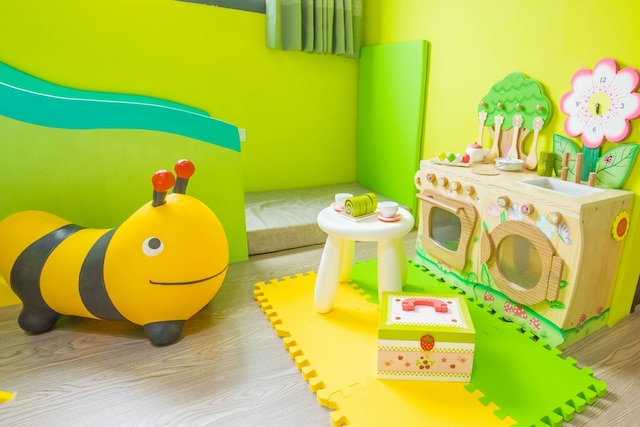 ムーンライト フェンチン ホームステイ (月明風清親子民宿)