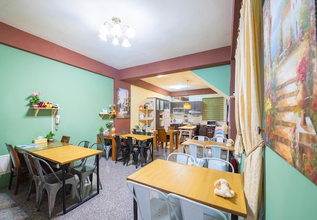 ムーンライト フェンチン ホームステイ (月明風清親子民宿)