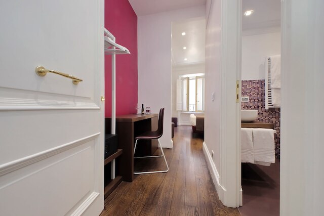 ユールーム カルロッゼ