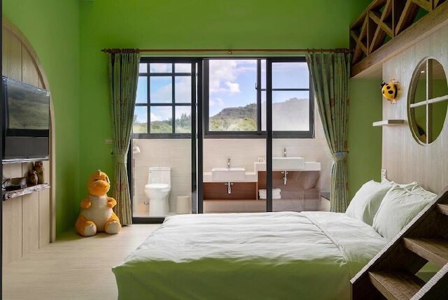 イーティング B&B