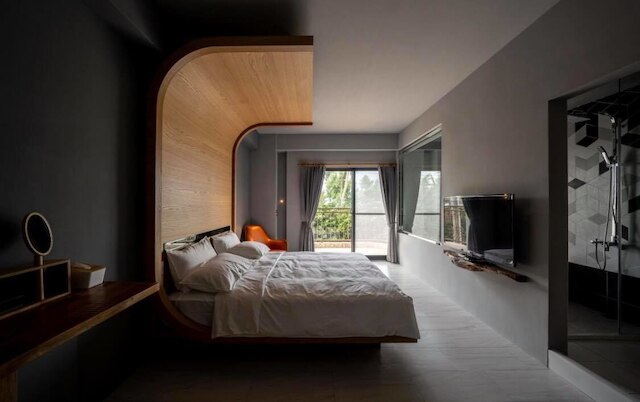 イーティング B&B