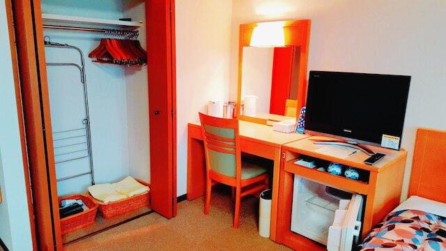 ホテルファミリーオ佐渡相川